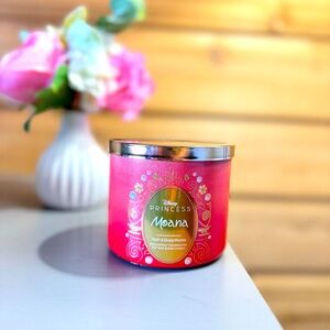 Disney Princess Moana Candle!